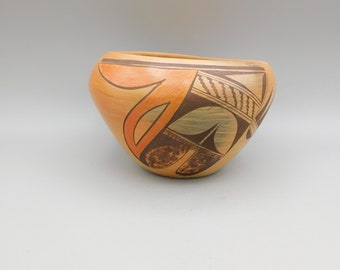 Adelle Nampeyo Hope Pottery bird wing Pattern