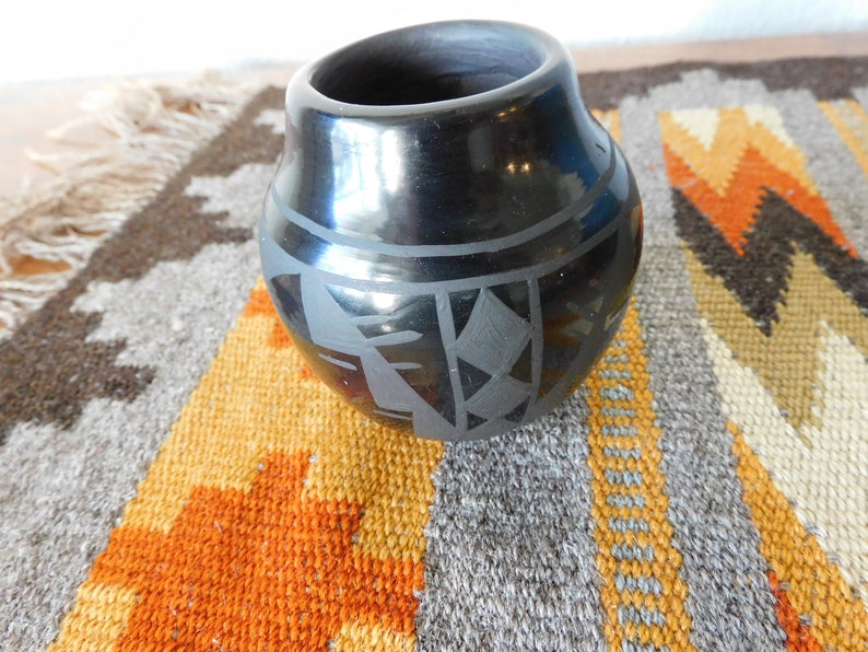 san ildefonso pottery Small Pot