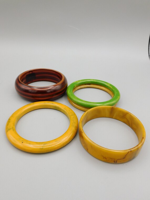 Five Bakelite Bangles Mid century modern - image 8