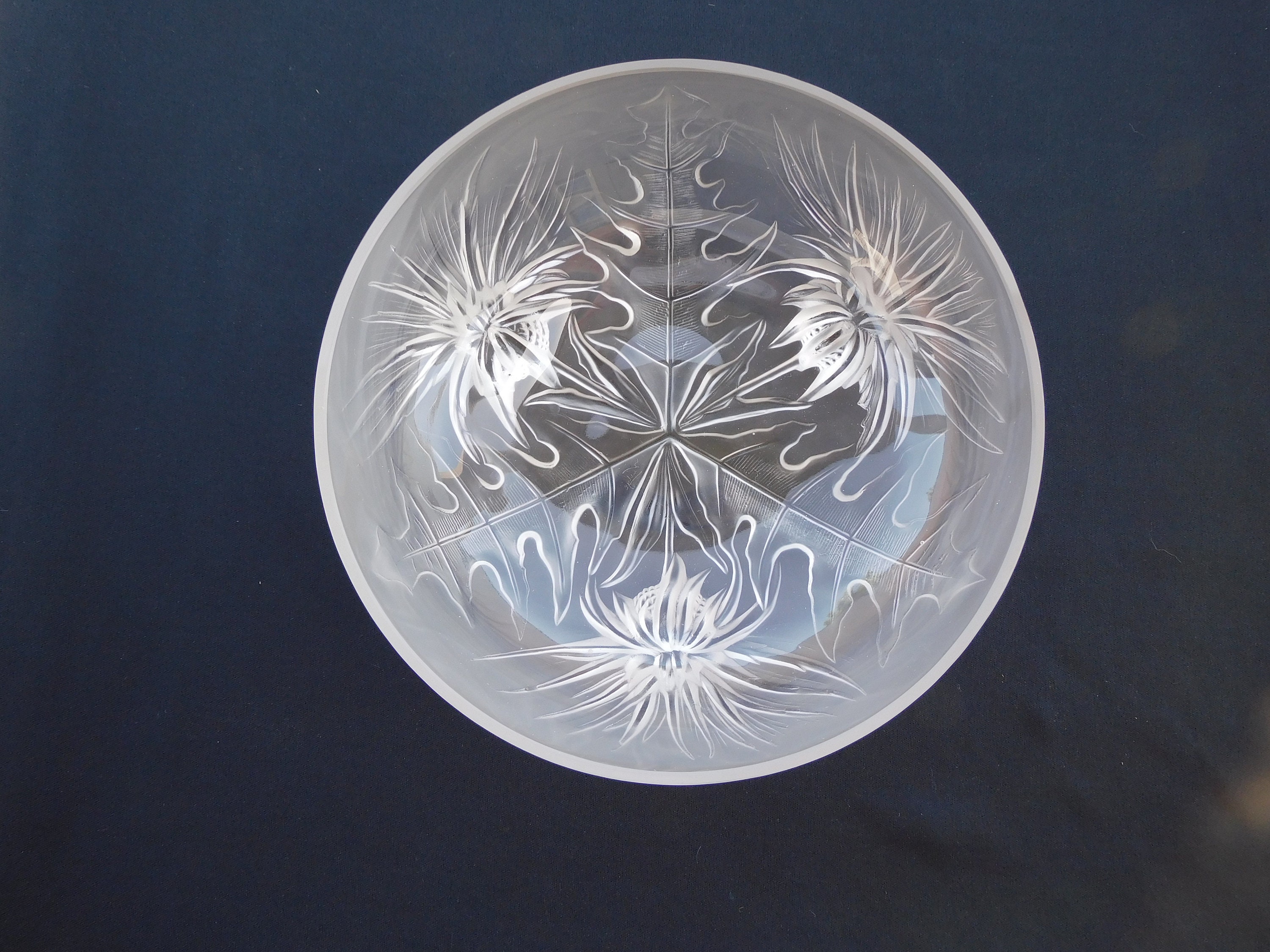 LALIQUE ラリック プレート　31cm Vintage Lalique LALIQUEラリック クレッセント プレート THISTLE