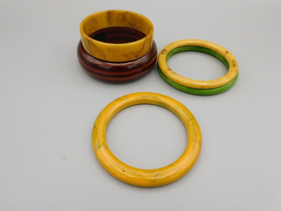 Five Bakelite Bangles Mid century modern - image 5