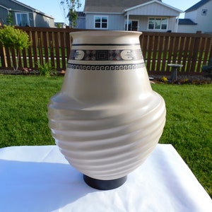 Huge Mata Ortiz Pueblo Pottery Vase by Tavo Silveira and Myrna Hernandez