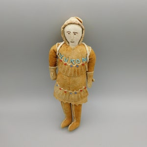 Vintage Hand sewn Inuit doll with baby