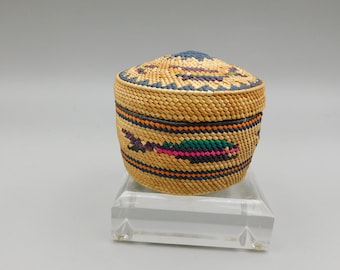 Makah Nootka Lidded Basket with whales