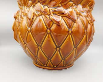 Beautiful McCoy Basketweave Jardiniere