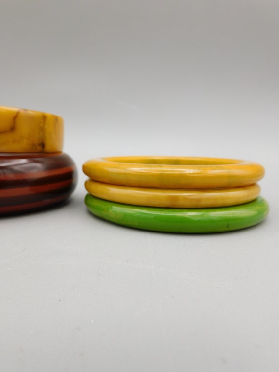 Five Bakelite Bangles Mid century modern - image 4