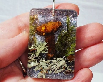 Majestic Super Sparkly, Real Mushroom Pendant