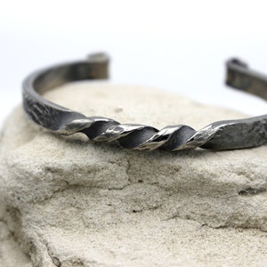 Handmade Titanium Cuff Bangle: Twisted Rope Design, Lightweight Jewelry