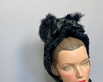 Flètchet of Paris Vintage 1950s Feather Rounded Pill Box Hat Flètchet | Accessories | Fltchet Of Paris Vintage 95s  main image 3