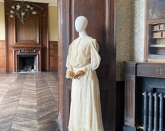 Authentic Edwardian era tea dress, French 1900s muslin and lace bustle dress