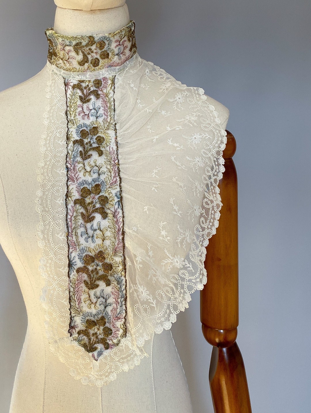 French Antique Jabot Collar Antique Lace Collar Etsy