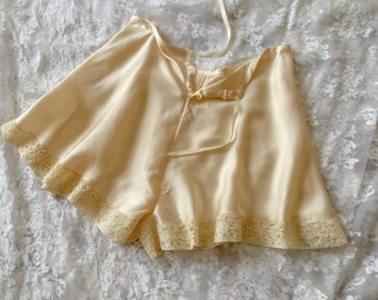 1920s 1930s French silk tap pants, handmade silk lingerie shorts