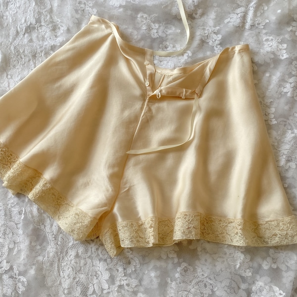 1920s 1930s French silk tap pants, handmade silk lingerie shorts