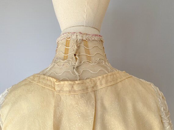 Exquisite 1900s Edwardian blouse, silk lace bodic… - image 9