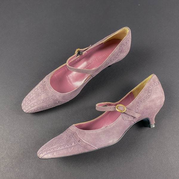 Vintage Mary Jane shoes, lilac suede low heel pumps