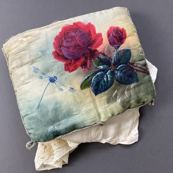Pochette de rangement pour lingerie en soie antique, imprimé rose peint à la main