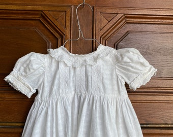 robe de bébé fille des années 1900