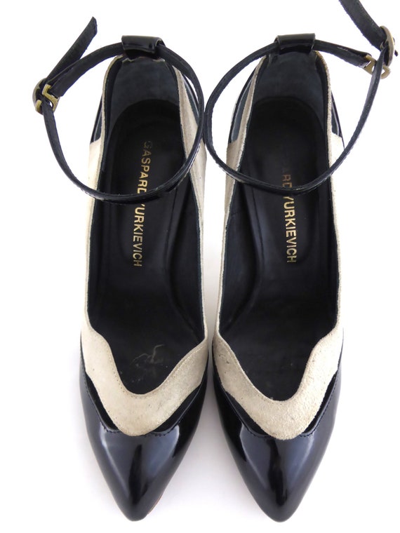 Gaspard Yurkievich Pumps, Vintage Style, Evening Shoes, Size 37 Shoes, Gaspard Yurkievich, Patent Pumps,Patent Heels,Vintage Heels Size 37, Gaspard Yurkievich Pumps, Vintage Style, Evening Shoes, Size 37 Shoes, Gaspard Yurkievich, Patent Pumps,Patent Heels,Vintage Heels Size 37,