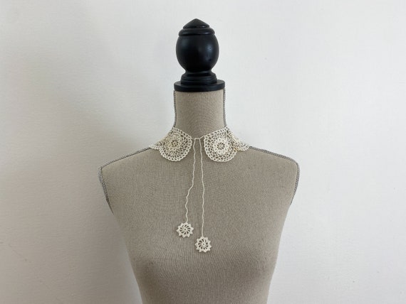 French antique lace collar, detachable crochet co… - image 1