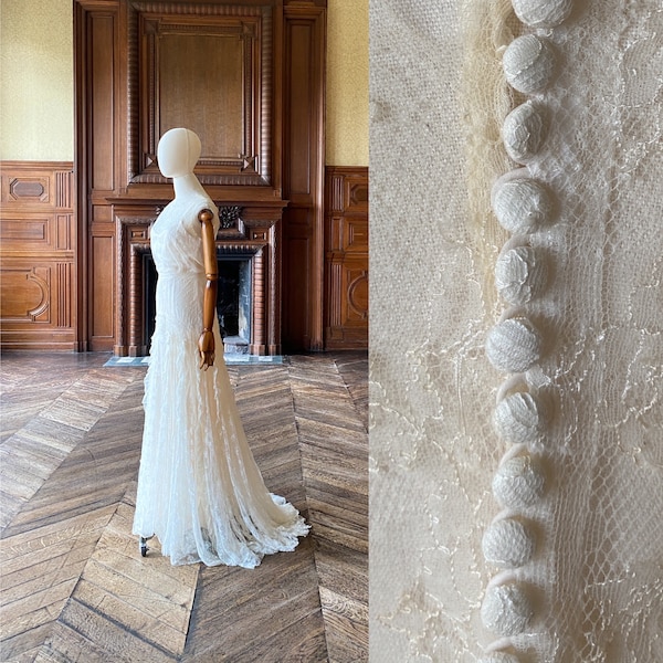 robe de mariée en dentelle vintage Celestina Agostino Paris, robe de mariée en dentelle longueur au sol