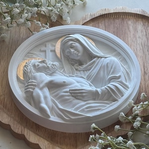 Pieta Sculpture: Jesus and Mary Printed Wall Art (7-inch)