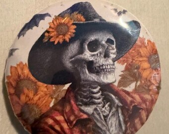 Skeleton Pin Button