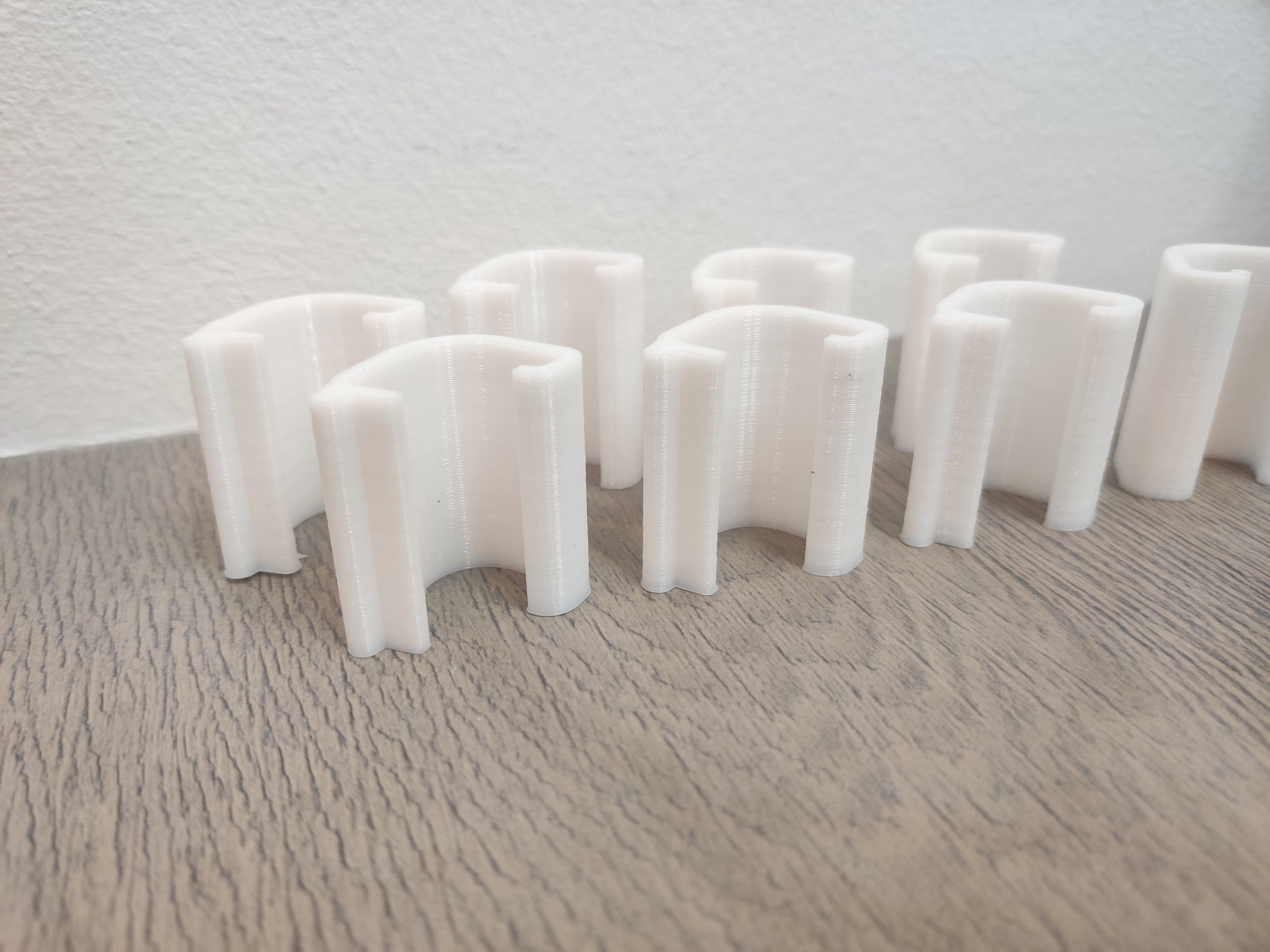 Ikea Samla Clips for 45 65 Liter Boxes 50 Locking Clips for 19.90 Euros