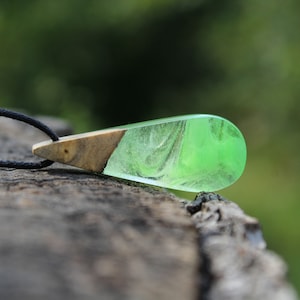 Wood resin, Resin necklace, Wood resin pendant, Wood resin necklace,Wood and resin,Turquoise resin,Resin art,Girlfriend gift,Northern lights