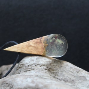 Northern lights, Aurora, Wood resin pendant, Wood resin, Resin necklace, Ocean pendant, Wood resin necklace, Wood and resin, Borealis