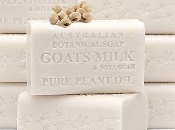 Organic French Soap and Natural Sisal Exfoliating Pouch Organic French Soap and Natural Sisal Exfoliating Pouch