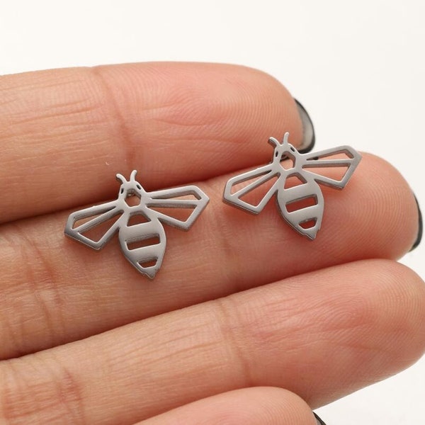 2 Pairs Stainless Steel Filigree Bee Stud Earrings, Silver, Gold, Rose Gold, Black Tone Earrings, No gift wrap. FJS239