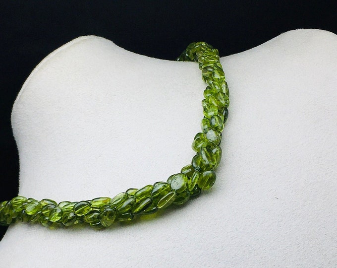 Natural PERIDOT/Smooth oval shape/Approx 5.5x6.5MM till 7x11MM/Beautiful deep green color beads/Gemstone necklace/Attractive necklace/Unique