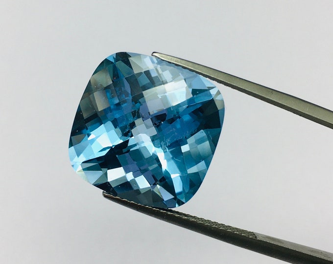 Genuine BLUE TOPAZ/Chaker cut/Size 16x16MM/Cushion shape/Wt 20.75 carat/Loose gemstone/Back point gemstone/Blue color gemstone/For jewelry