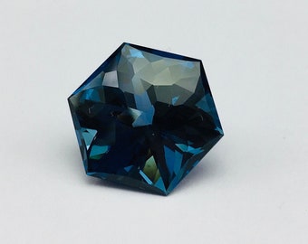 Genuine LONDON BLUE TOPAZ/Hexagon shape/Width 15MM/Length 15MM/Height 10MM/Beautiful deep london blue color/Perfect calibrated piece/Rare