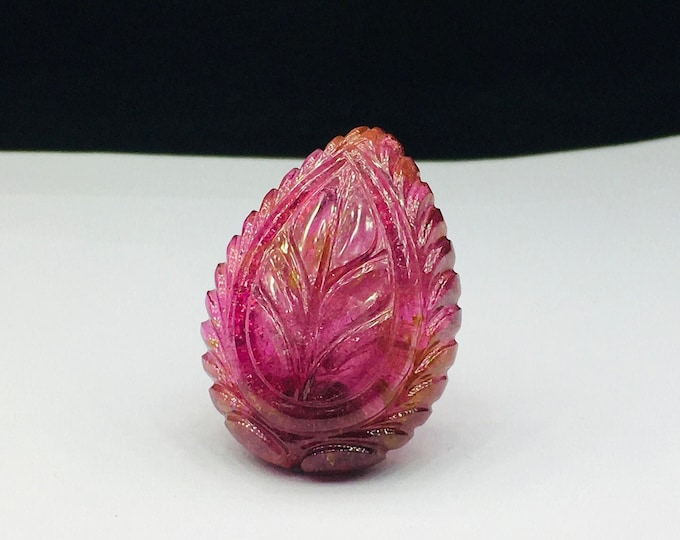 Natural TOURMALINE/Hand carved/Pear/Cabochon/Width 21.13MM/Length 29.11MM/Height 7.88MM/31.20 Carats/Designers/Goldsmiths/Jewelry makers