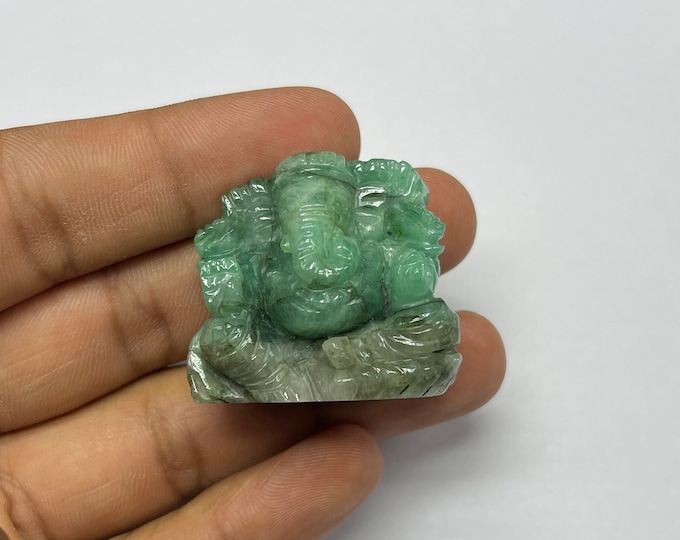 Natural EMERALD/Hand carved/Lord GANESHA/W 36MM/H 32MM/D 26MM/181.90 Ct/For Home Decor/For Home Temple/Rare carving/For Office temple