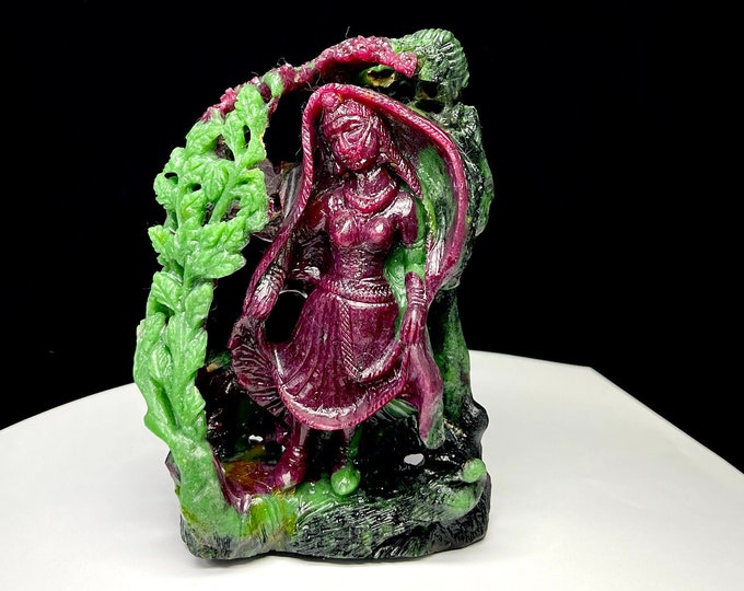 Natural RUBY ZIOSITE/Hand carved/Lady Statue/Width 3.25"/Length 4.50"/Height 2.00"/410.35 grams/Unique carved Statue/Gemstone Statue/Rare