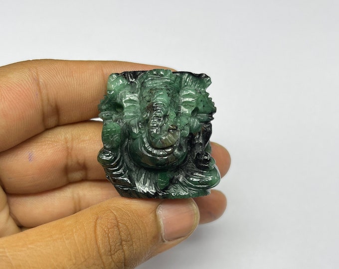 Natural EMERALD/Hand carved/Lord GANESHA/W 34MM/H 37MM/D 26MM/195.90 Ct/For Home Decor/For Home Temple/Rare carving/For Office temple