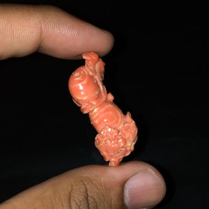 Natural CORAL/Hand carved ROOT/Width 15MM/Length 41MM/Height 12MM/Weight 37.00 carats/Beautiful deep orange color/Root carving/Fancy carving