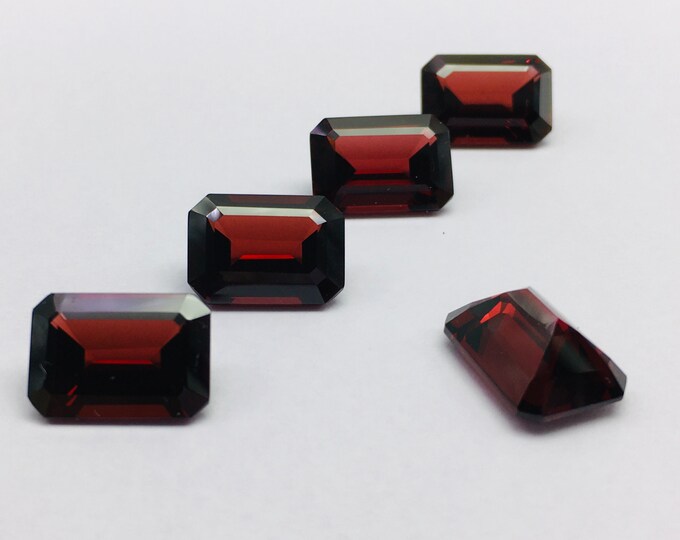 Red Garnet cut stone/ octagon shape/ width 10mm/ length 14mm/ height 5.50mm/ piece 1/ 6.35 carat/ 192.00 usa dollars per piece/ open color