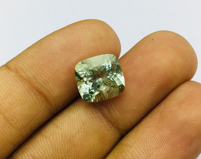 Natural GREEN BERYL/AQUAMARINE/Cushion/Cut stone/W 10.70mm/L 11.20mm/H 8.20mm/6.00 Ct/For Goldsmiths/For jewelry makers/Loose gemstone/Ring