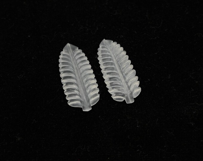 Natural ROCK CRYSTAL/Hand carved leaves/Width 18MM/Length 44MM/Height 6MM/Wt 35.40 Ct/Gemstone leaves/Perfect pair/Crystal jewelry/Rare