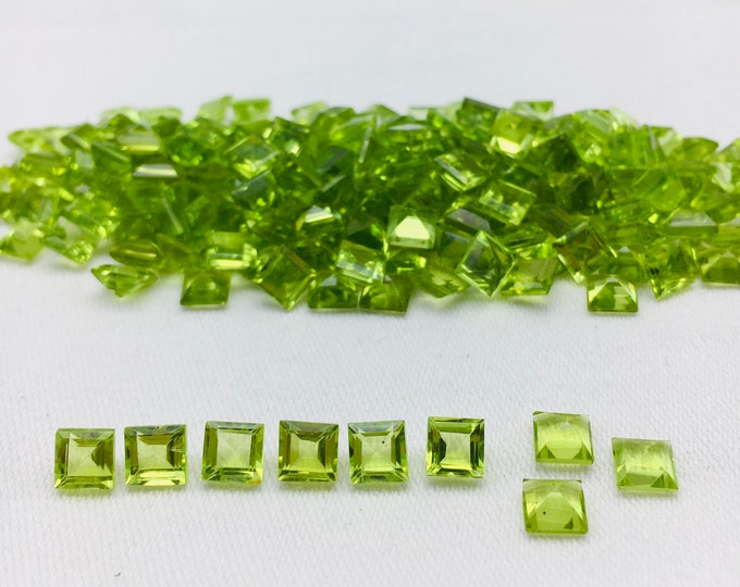 5X5 SQUARE Normal Cut 236 Pieces 165.80 Carats Natural Gemstones Top Quality PERIDOT Cut Stones Lot, Loose Gemstones, Back Point Gemstone,