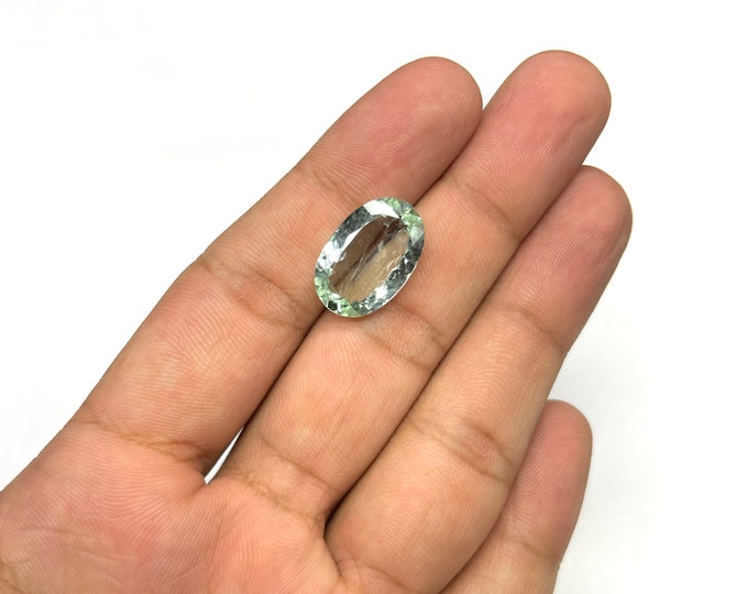 Natural GREEN BYREIL ( AQUAMARINE )/Oval shape/Approx 13x19.70MM/Beautiful light green color natural gemstone/Loose gemstone/Rare gemstone