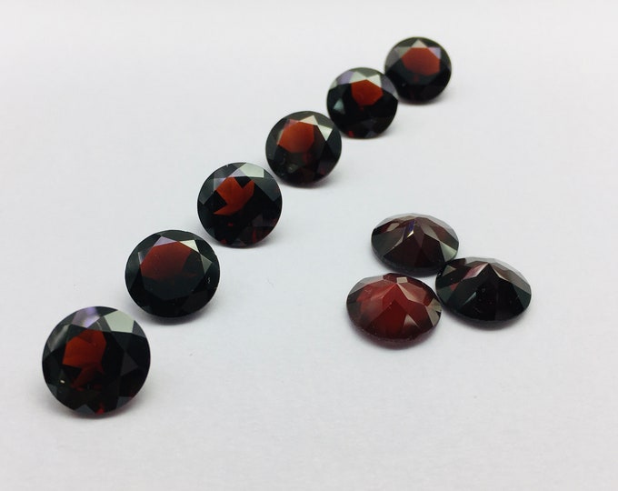 Natural RED GARNET Cut Stones Lot/ROUND/12MM/44 Pieces/300.20 Carats/717.00 Dollars/Loose Gemstones/Back Point Gemstone