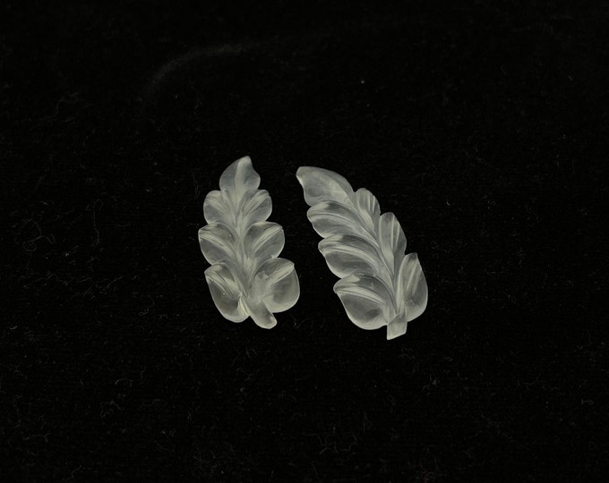 Natural ROCK CRYSTAL/Hand carved leaves/Width 14MM/Length 40MM/Height 5MM/Wt 32.00 Ct/Gemstone leaves/Perfect pair/Crystal jewelry/Rare