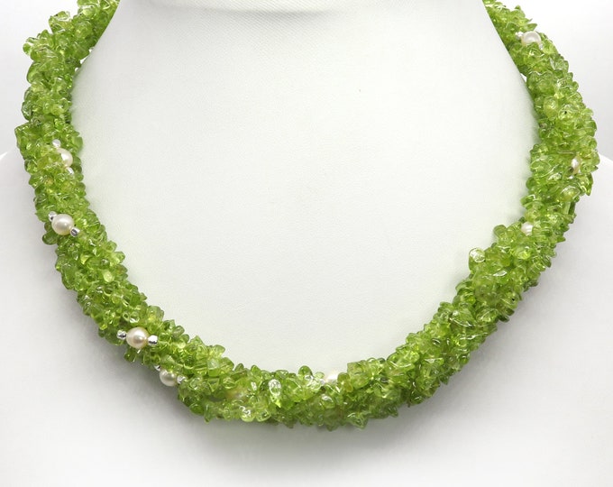 PERIDOT uncut shape & Chinese PEARL smooth roundish shape beaded necklace with 925 sterling silver lobster clasp and beads/Length 18 inches