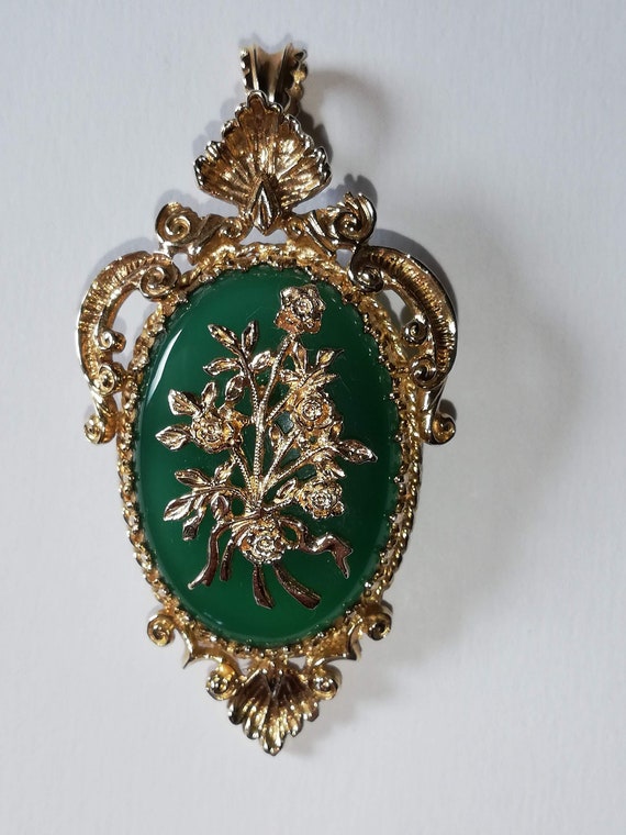 Vintage Brooch Victorian Style Floral Intricate Design Large Emerald Green Glass Cabochon