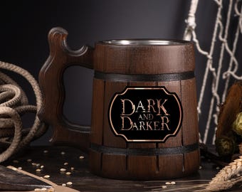 Jarra de madera Dark and Darker personalizada, ideal como regalo de Navidad para tu mejor amigo gamer.