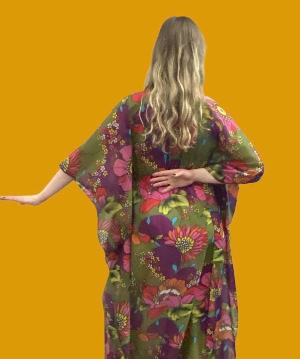 70s Vintage Floral Psychedelic Kaftan - Etsy